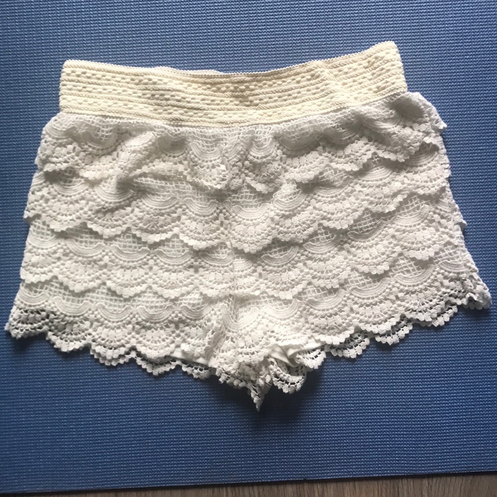 Lace shorts
